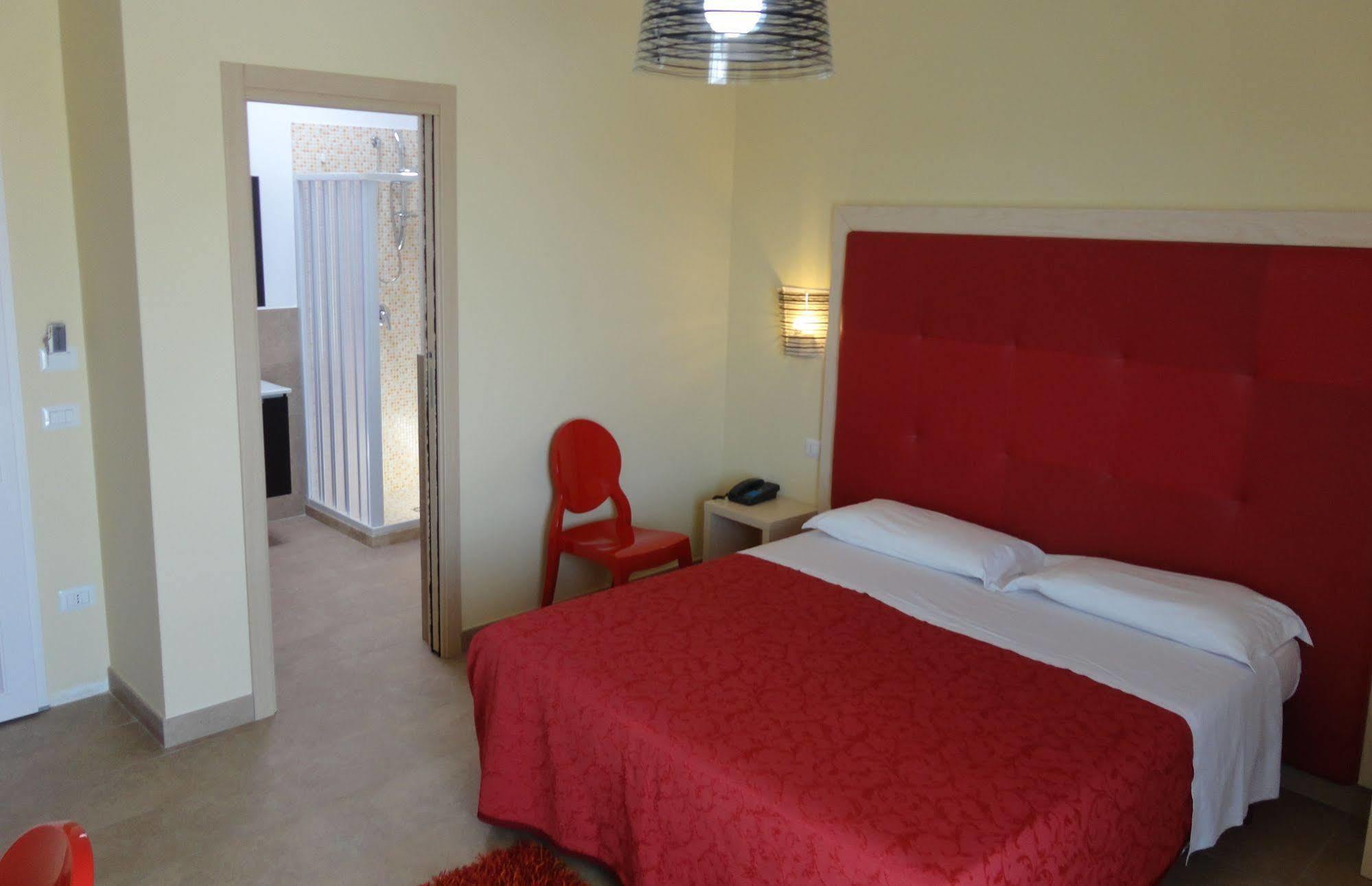 Hotel Sole 兰佩杜萨 外观 照片